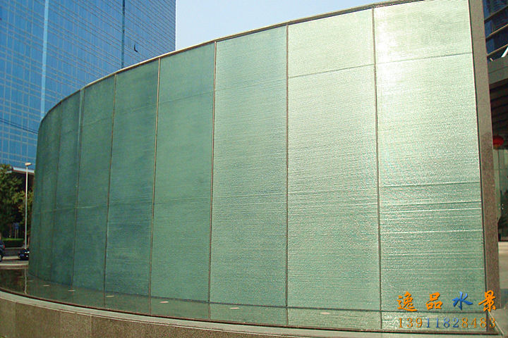 北京玻璃流水景观墙|玻璃水景墙厂家